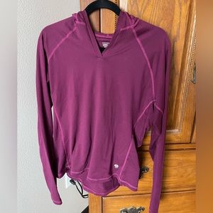 Mountain Hardwear butter hoody. Women’s Lg.